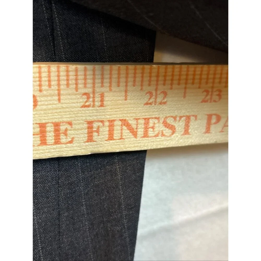 Hardy‎ Amies  Today Inn Vintage Dark Gray pin-stripe Suit Black L42  W37
